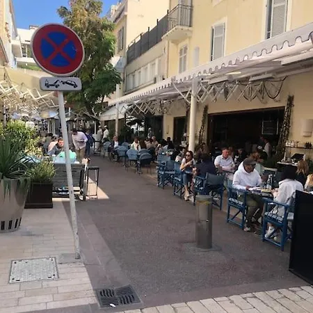 : Commandant Andre/florian Pieton Apartment Cannes